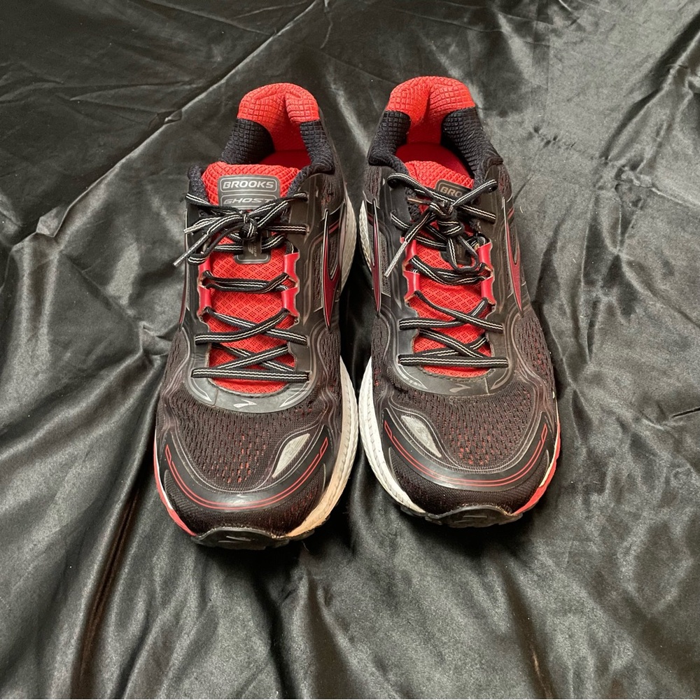 Running shoes